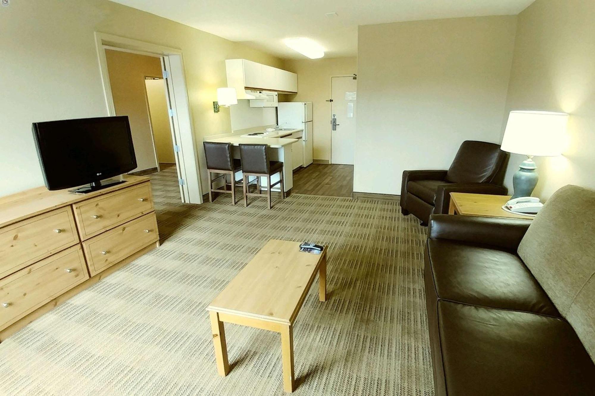 Extended Stay America Suites - Atlanta - Marietta - Powers Ferry Rd Sandy Springs Buitenkant foto