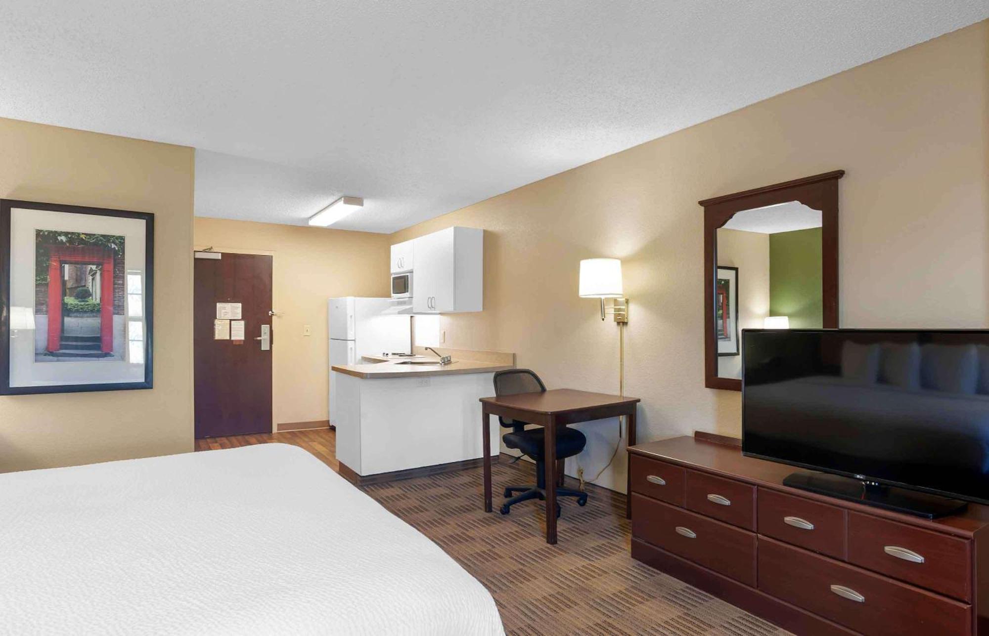 Extended Stay America Suites - Atlanta - Marietta - Powers Ferry Rd Sandy Springs Buitenkant foto