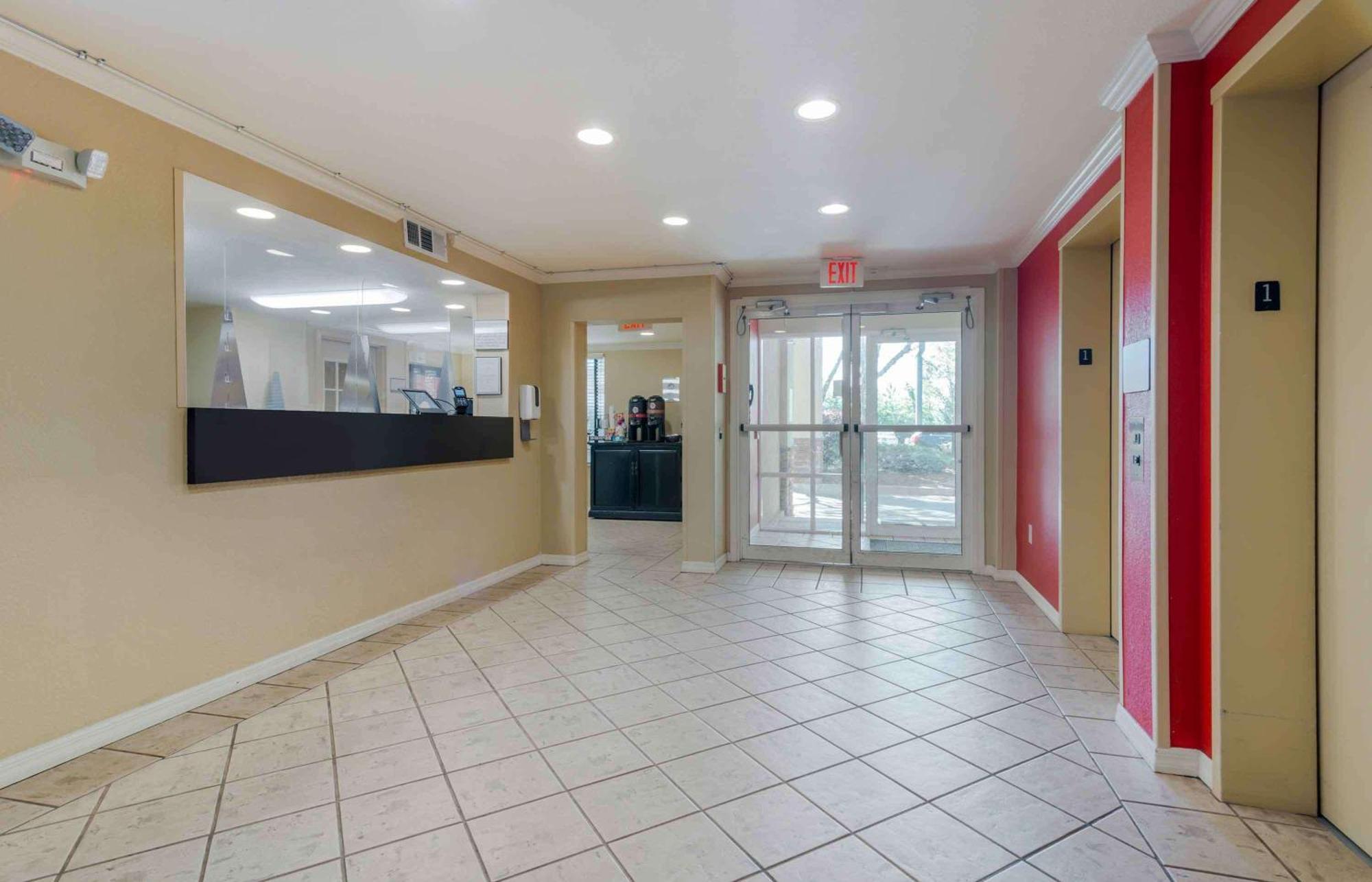 Extended Stay America Suites - Atlanta - Marietta - Powers Ferry Rd Sandy Springs Buitenkant foto