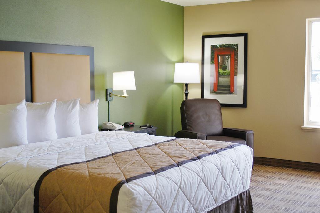 Extended Stay America Suites - Atlanta - Marietta - Powers Ferry Rd Sandy Springs Buitenkant foto